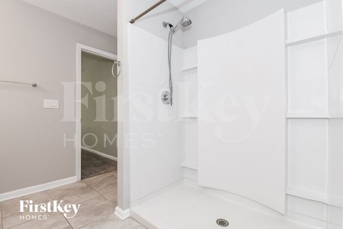 Building Photo - 12324 Cherry Bluff Dr