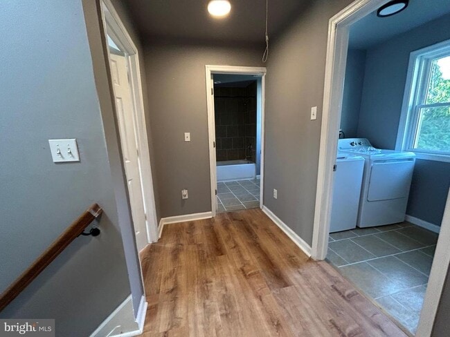 Building Photo - 5517 Schumacher Dr