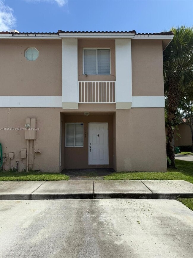 Primary Photo - 14155 SW 179th Terrace