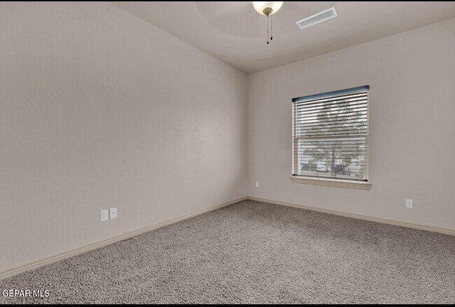 Building Photo - 11714 Dos Palmas Dr