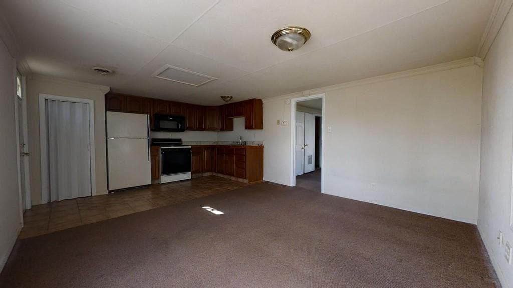 Building Photo - 103 Eads St