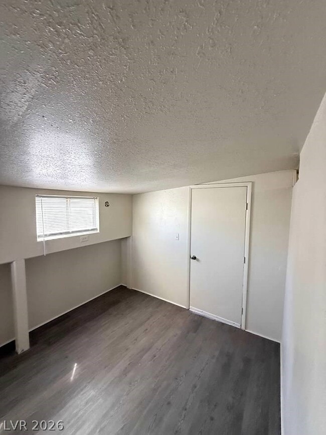 Building Photo - 5051 Sitka Ln