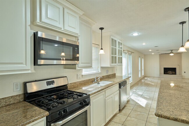 Building Photo - 11616 Timberwild St