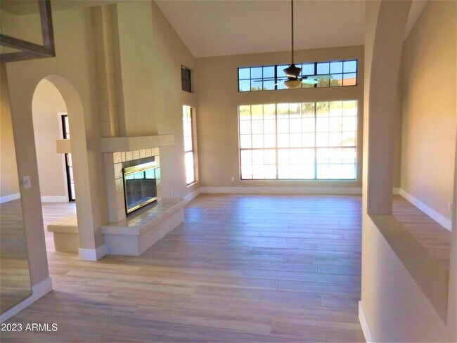 Building Photo - 13253 N 101st Way