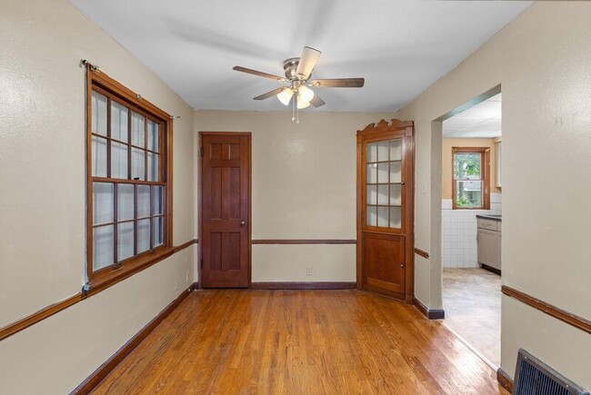 Building Photo - 1167 Ashford Dr