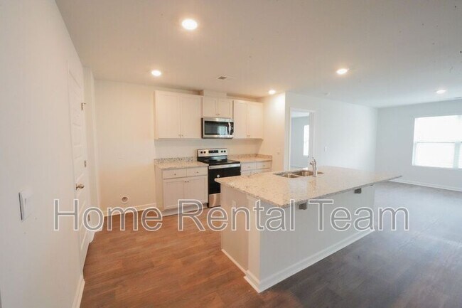 Building Photo - 431 Coconut Dr