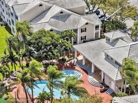Building Photo - 2880 N Oakland Forest Dr