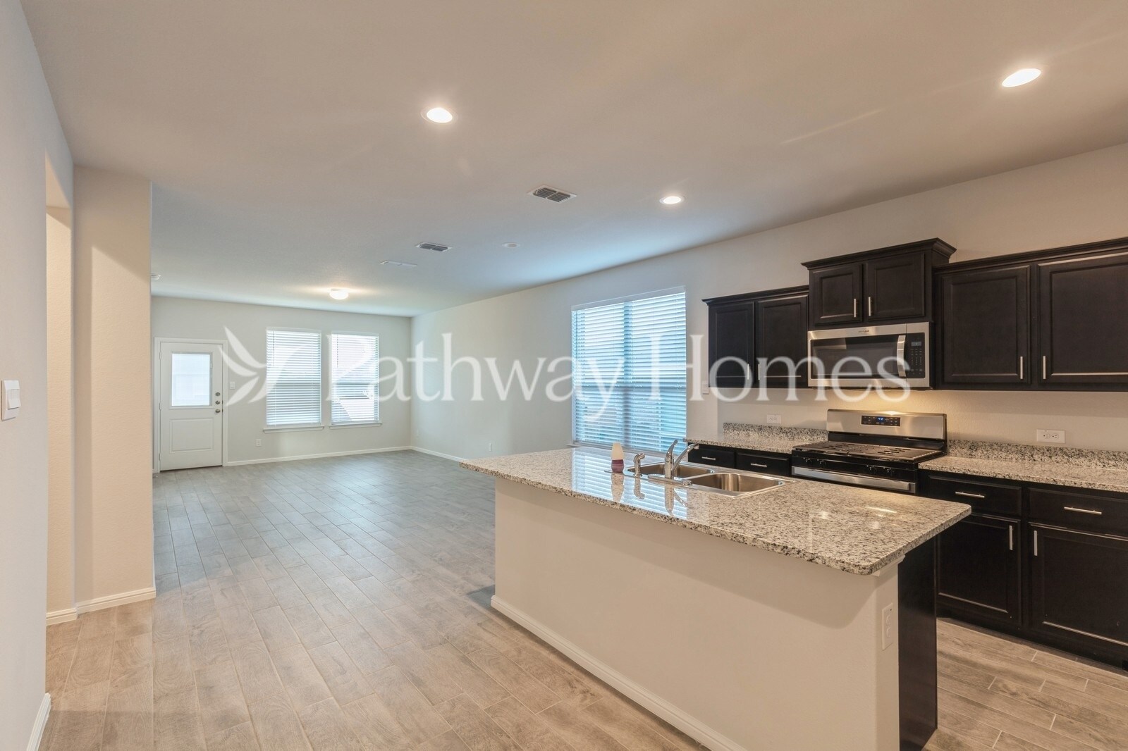 Building Photo - 9732 New Bern Dr