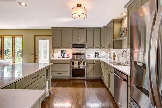 Kitchen - 3373 Whispering Pines Ln