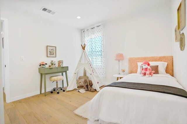 Building Photo - 3924 Tuller Ave