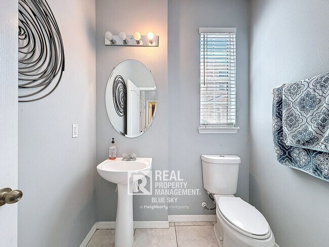 Building Photo - 7624 Red Mill Cir