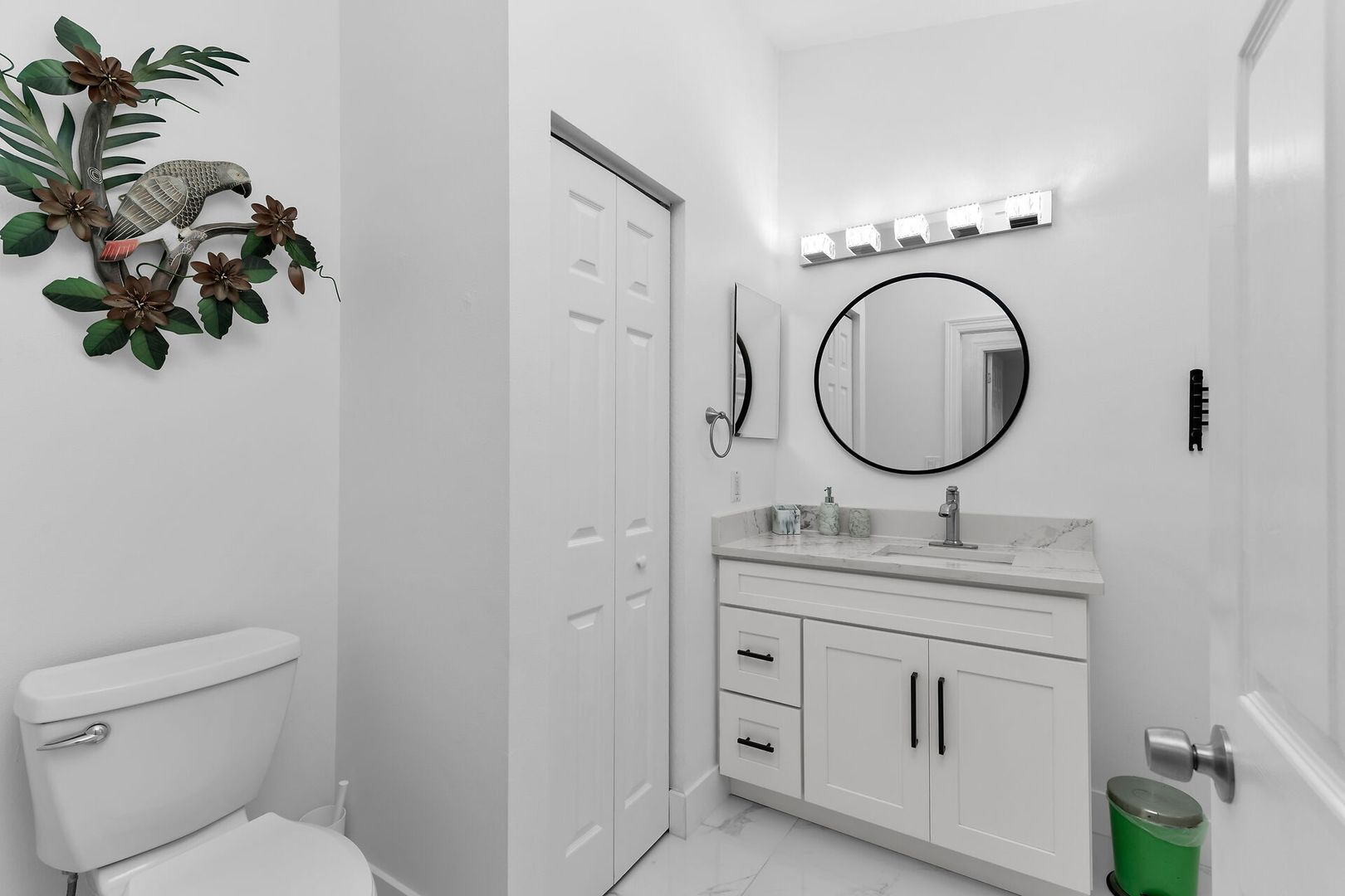 Building Photo - Coming in Sept ! Beautifully Furnished and  recently renovated home