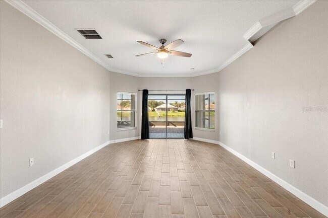 Building Photo - 2580 Channel Way