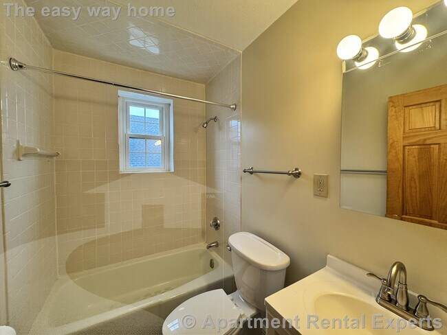 Building Photo - 21 Franklin St