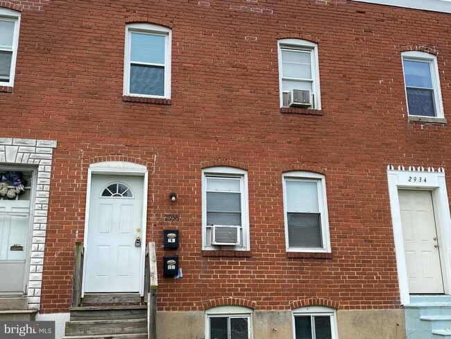 Building Photo - 2936 Yorkway