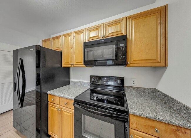 Building Photo - MOVE IN SPECIAL...$150 off your first mont...