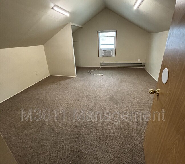 Building Photo - 5628 Logan Ave