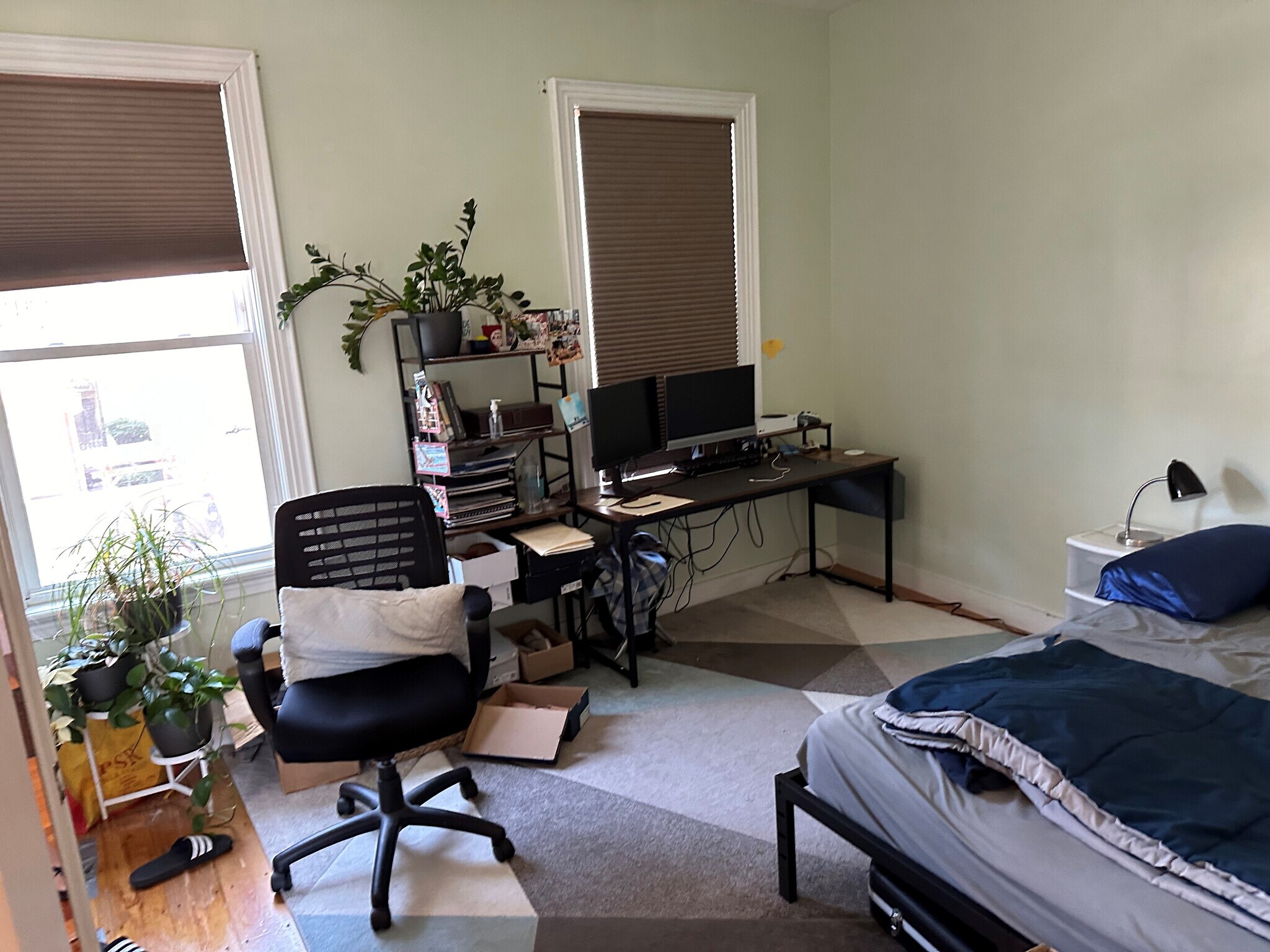 Building Photo - 605 Dorchester Ave