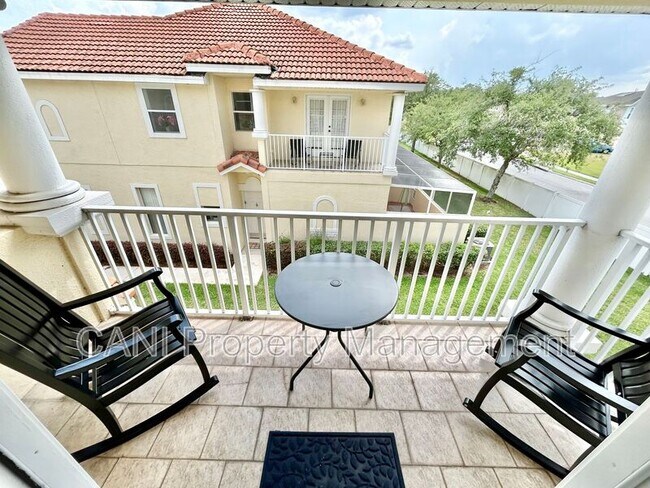 Building Photo - 1134 S Beach Cir