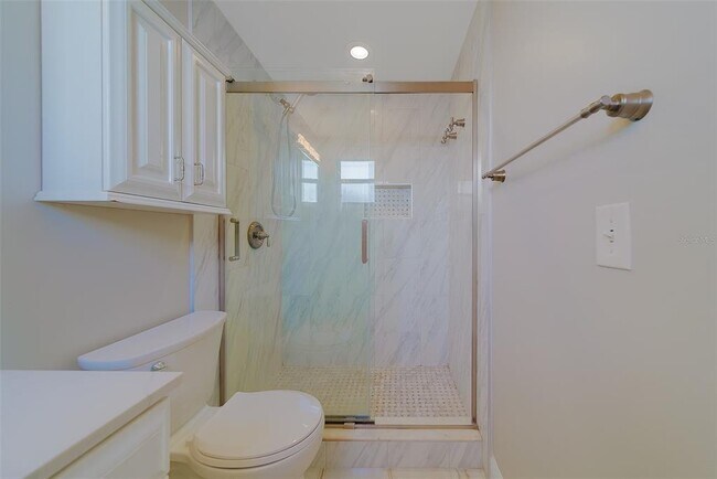 Building Photo - 10451 119th St