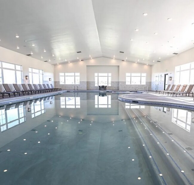 Building Photo - *$200 OFF FIRST MONTH RENT! | BEAUTIFUL 3 bed, 2 bath home in the desirable Summerfield Subdivision