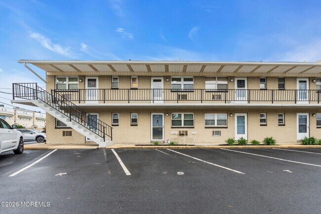 Building Photo - 455 Ocean Blvd