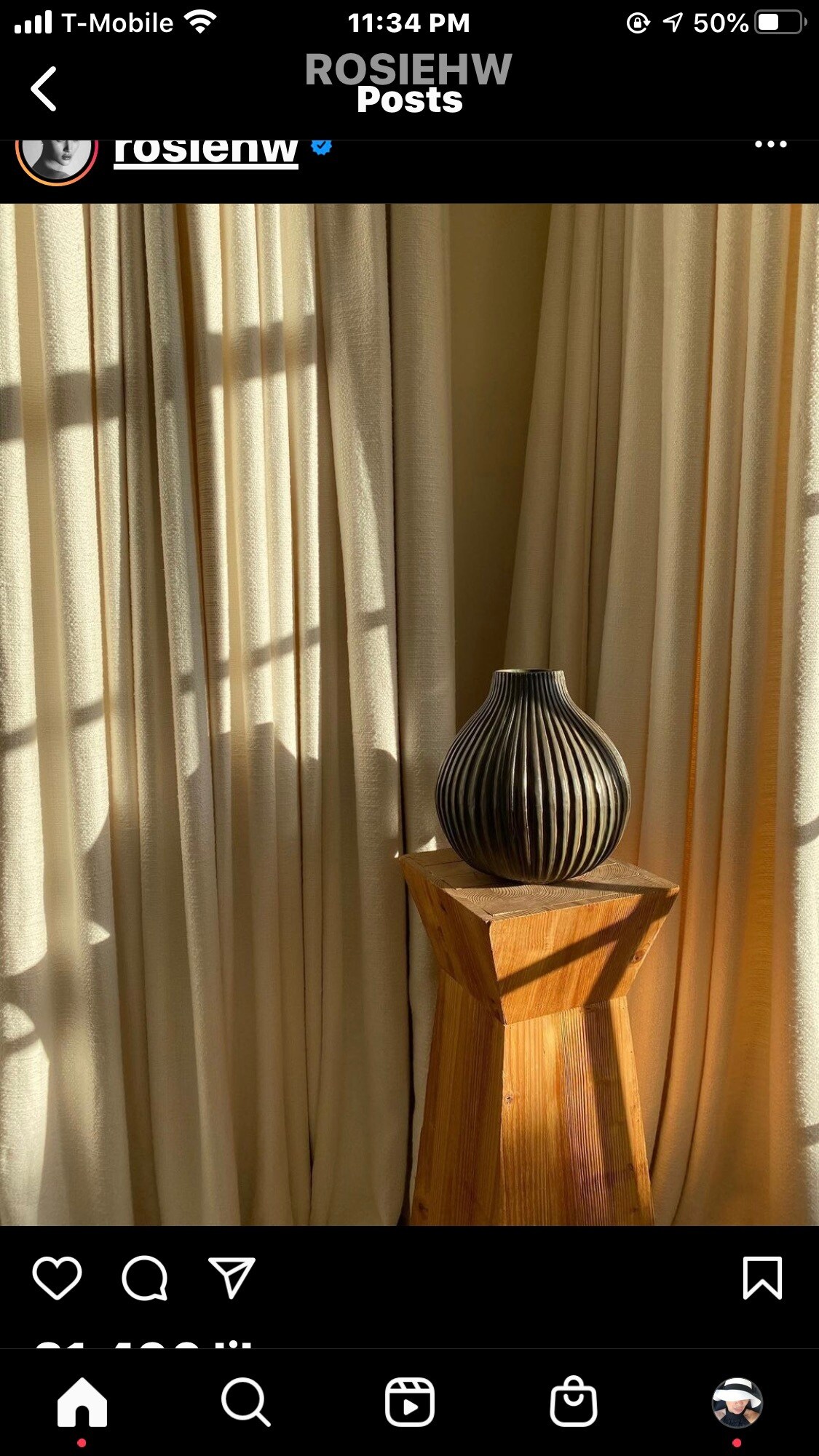 Building Photo - 7349 Balboa Blvd