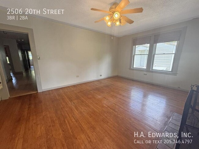 Building Photo - 2506 20th St