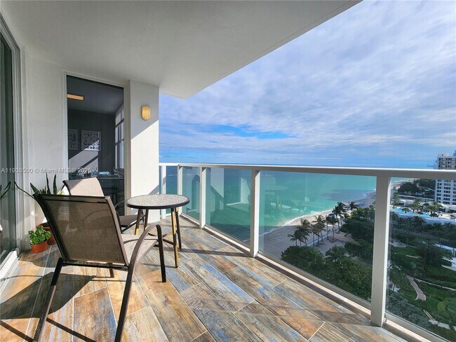 Building Photo - 2751 S Ocean Dr