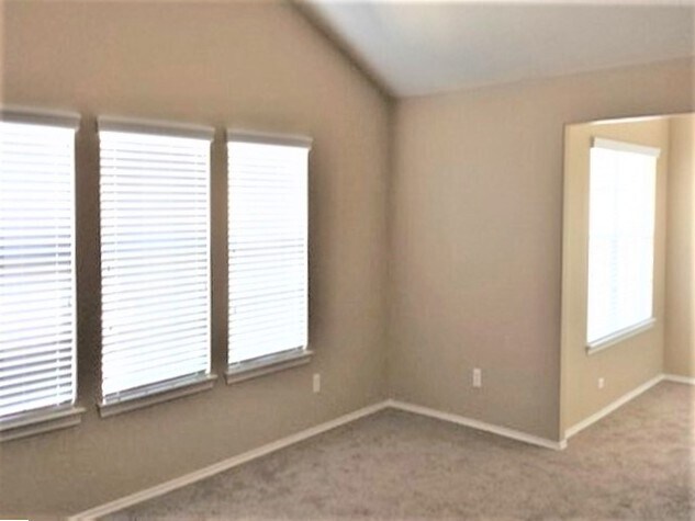 Building Photo - 3406 Chateaucrest Ct