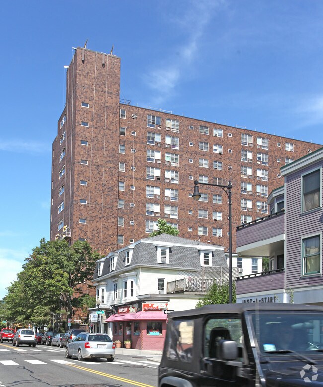 Building Photo - Inman Square