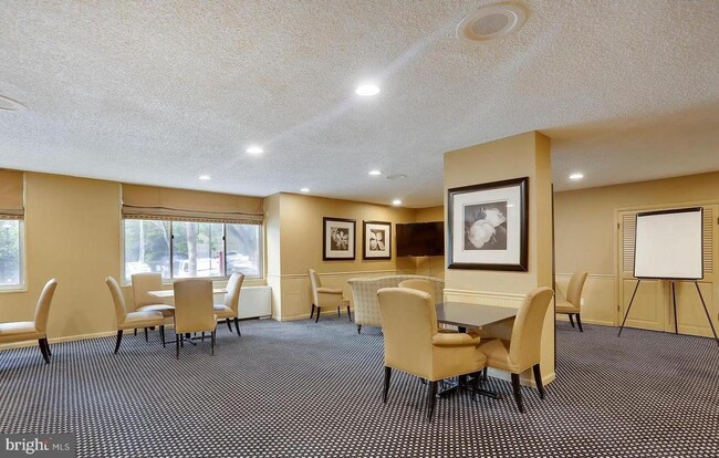 Building Photo - 11801 Rockville Pike