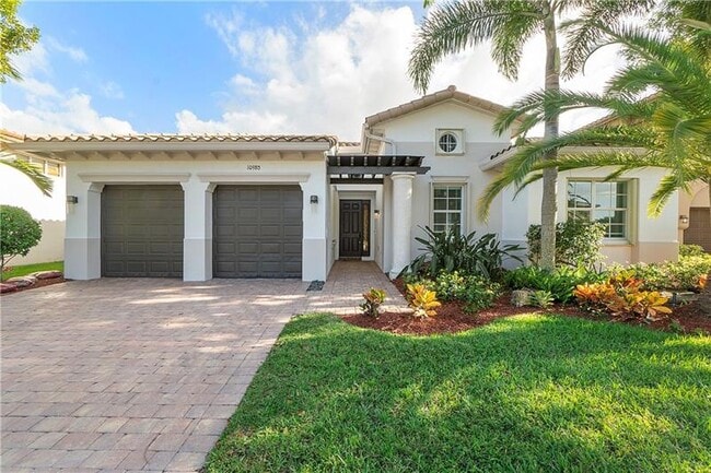 Building Photo - 10980 NW 78th Pl