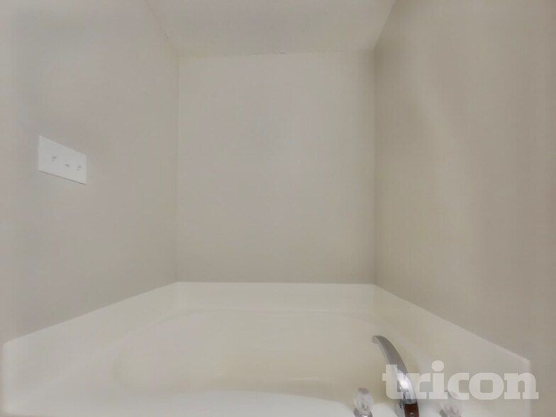 Building Photo - 515 Dry Creek Cir