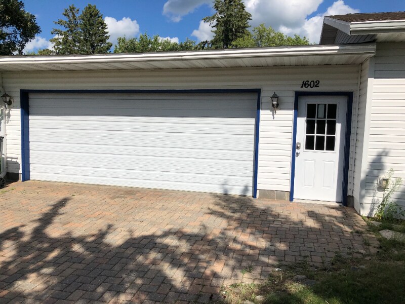 Building Photo - 1602 Delton Ave NW