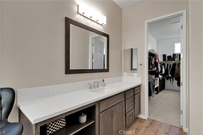 Building Photo - 17066 Takipi Rd