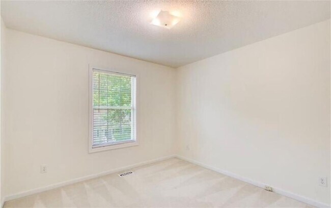 Building Photo - 3029 Clove Tree Ln