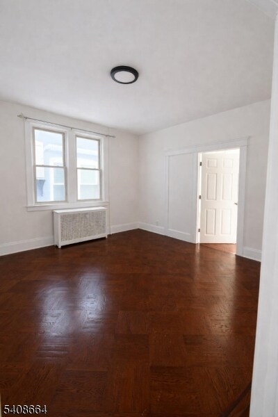 Building Photo - 391 Delano Pl