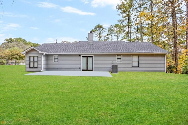 Building Photo - 5328 Memorial Ln SW