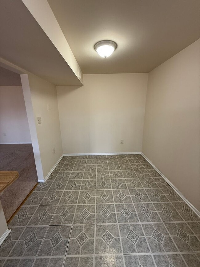 Building Photo - 12276 Stevenson Ct