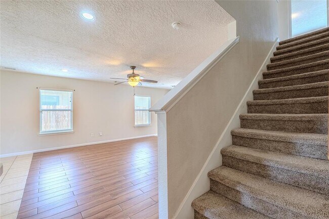 Building Photo - 11310 Sugar Bowl Dr