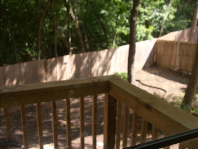 Building Photo - 2054 Kimbrook Dr