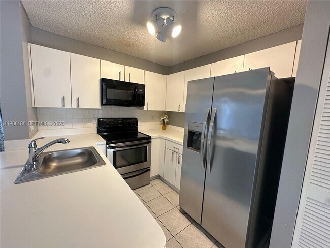 Building Photo - 9991 SW 222nd St