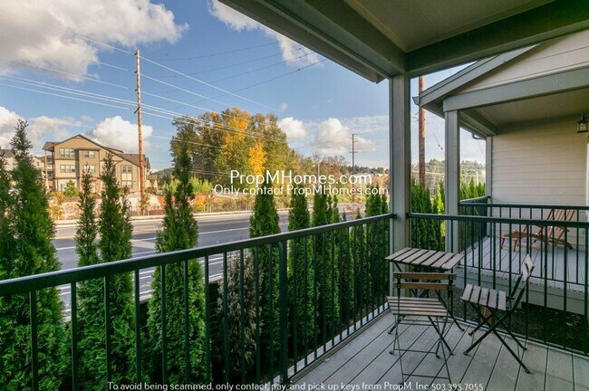 Building Photo - Great Two Bedroom Home In Sherwood! ~Must See The Balcony!