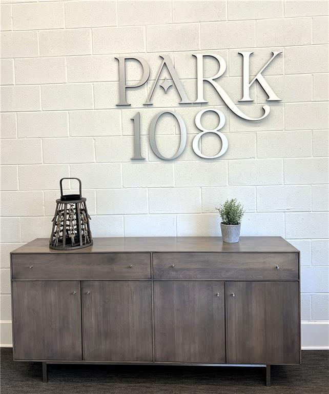 Building Photo - 108 Park Pl