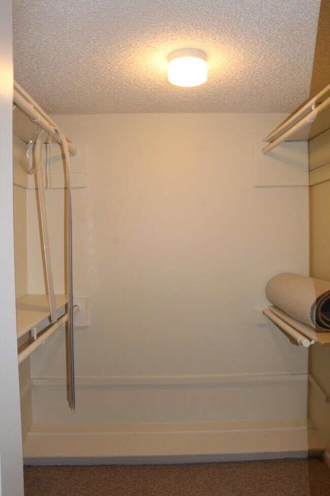 Building Photo - 5220 Las Verdes Cir