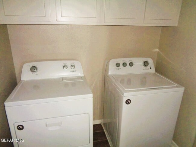 Building Photo - 13513 Coldham St