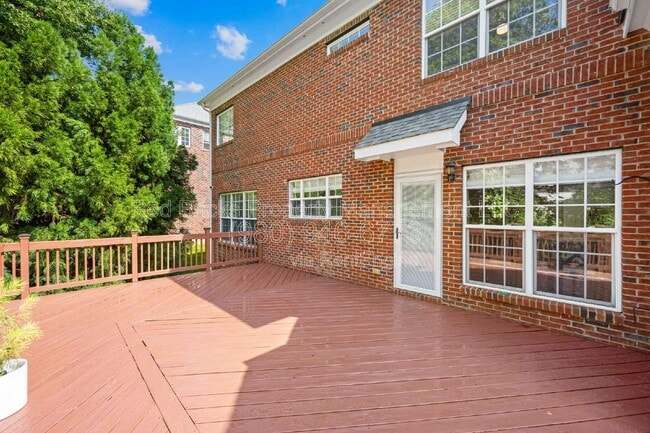 Building Photo - 8100 Morehouse Dr