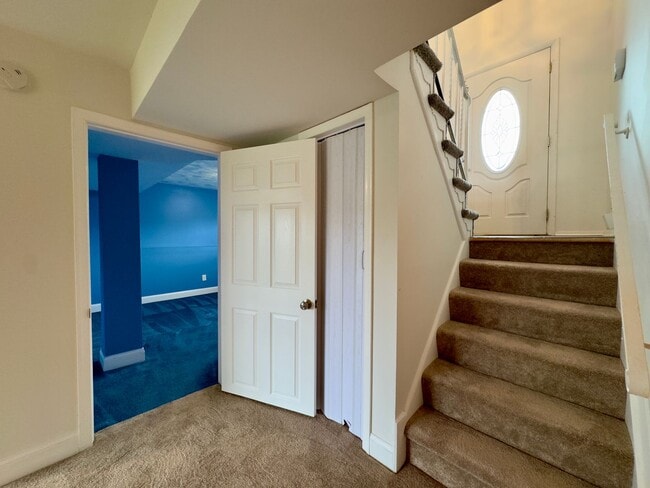 Building Photo - Charming 4 Bedroom/2 Bathroom Home with Large Backyard in Randallstown, MD!