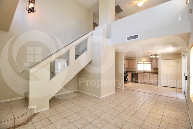 Building Photo - 7650 E Williams Dr